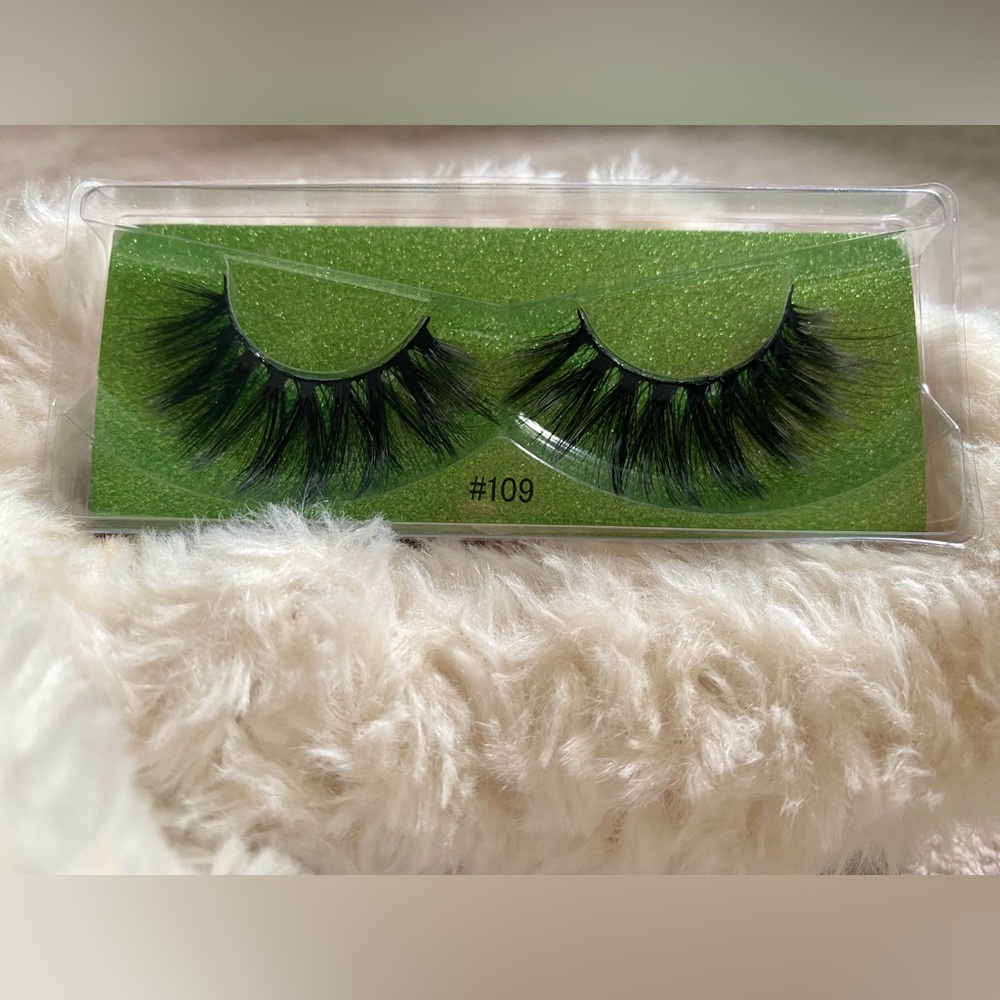 Eyelash